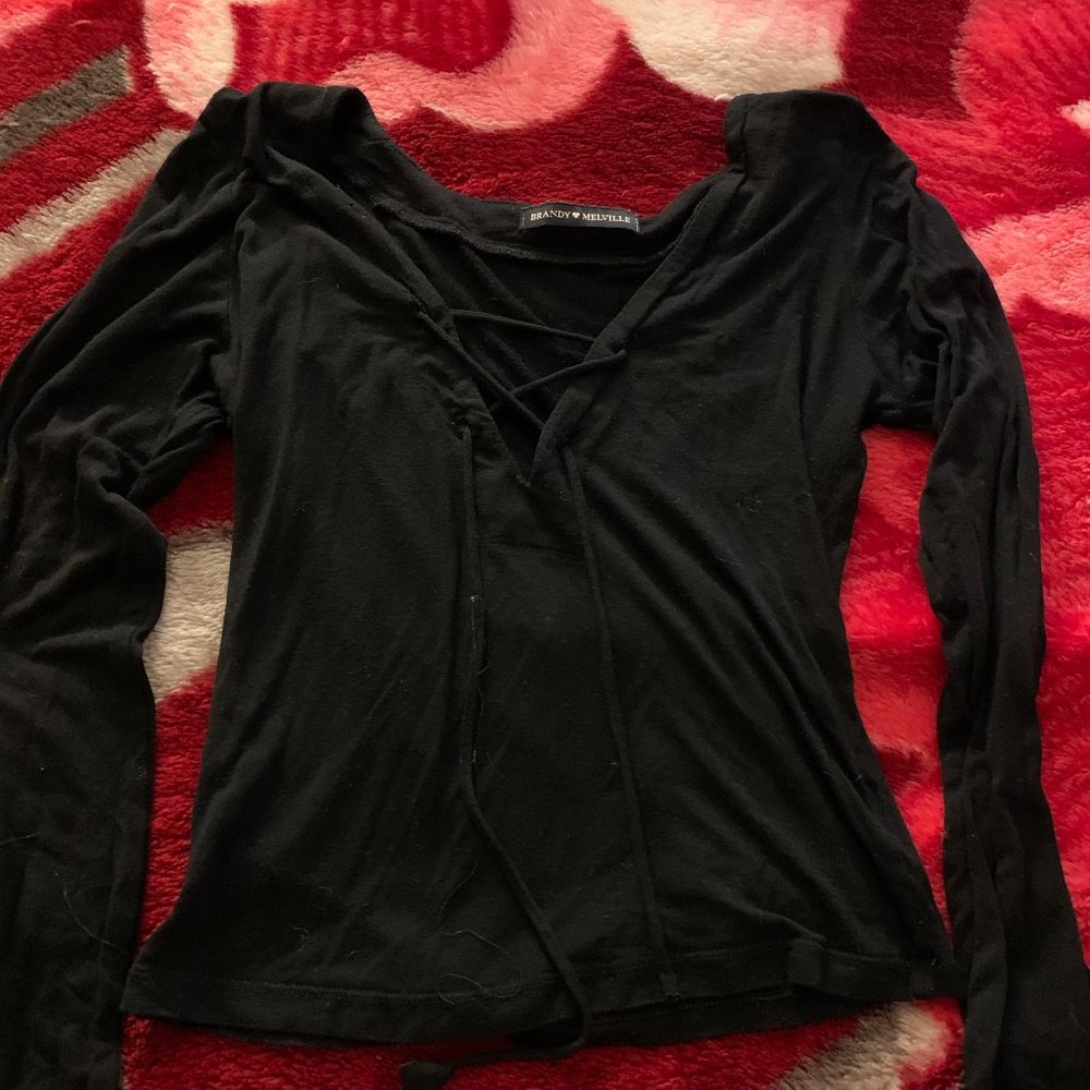 Brandy Melville Plunge Crop Top